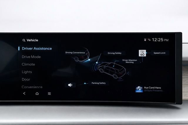 Used 2026 Hyundai Ioniq 9 SEL image 30