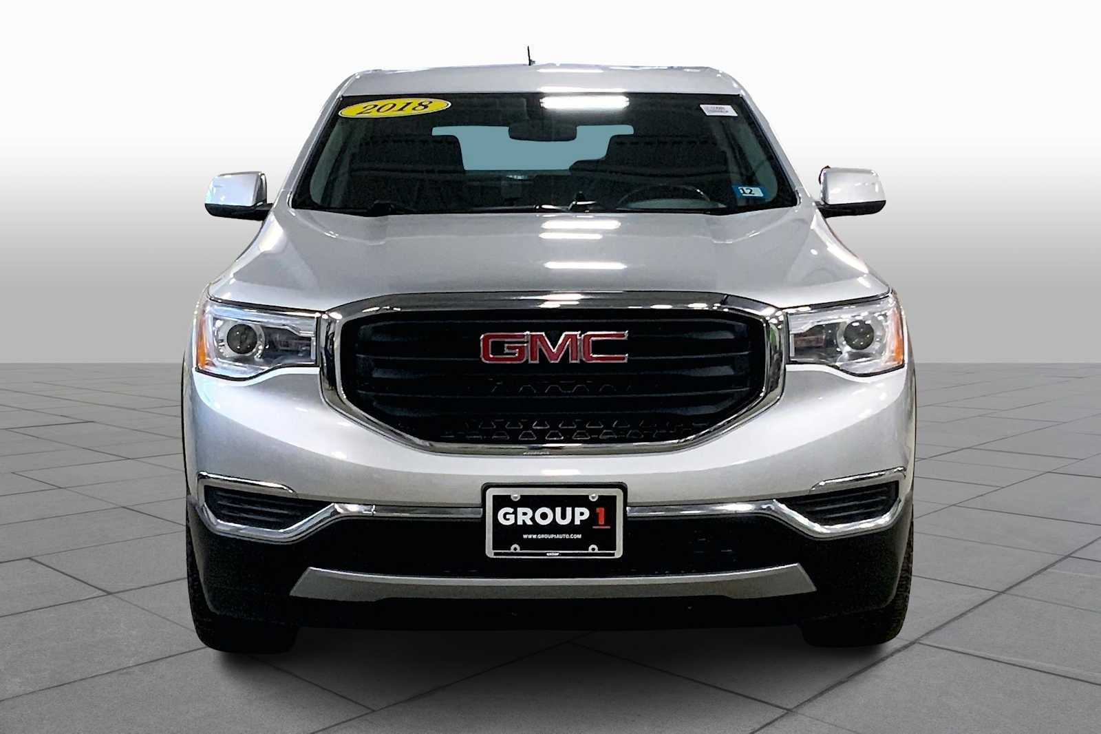Used 2018 GMC Acadia SLE image 4
