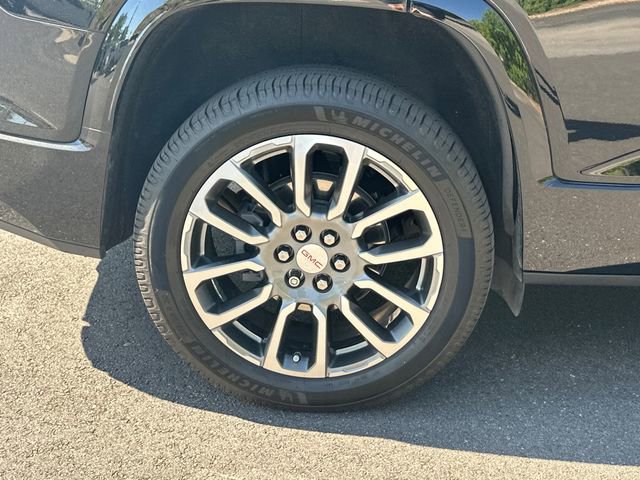 Used 2021 GMC Acadia Denali w/ Denali Technology Package FWD image 21
