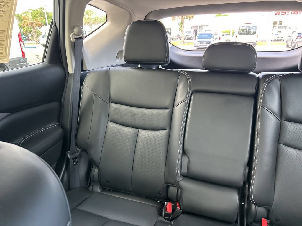 Certified 2023 Nissan Murano SL w/ Cargo Package FWD image 14