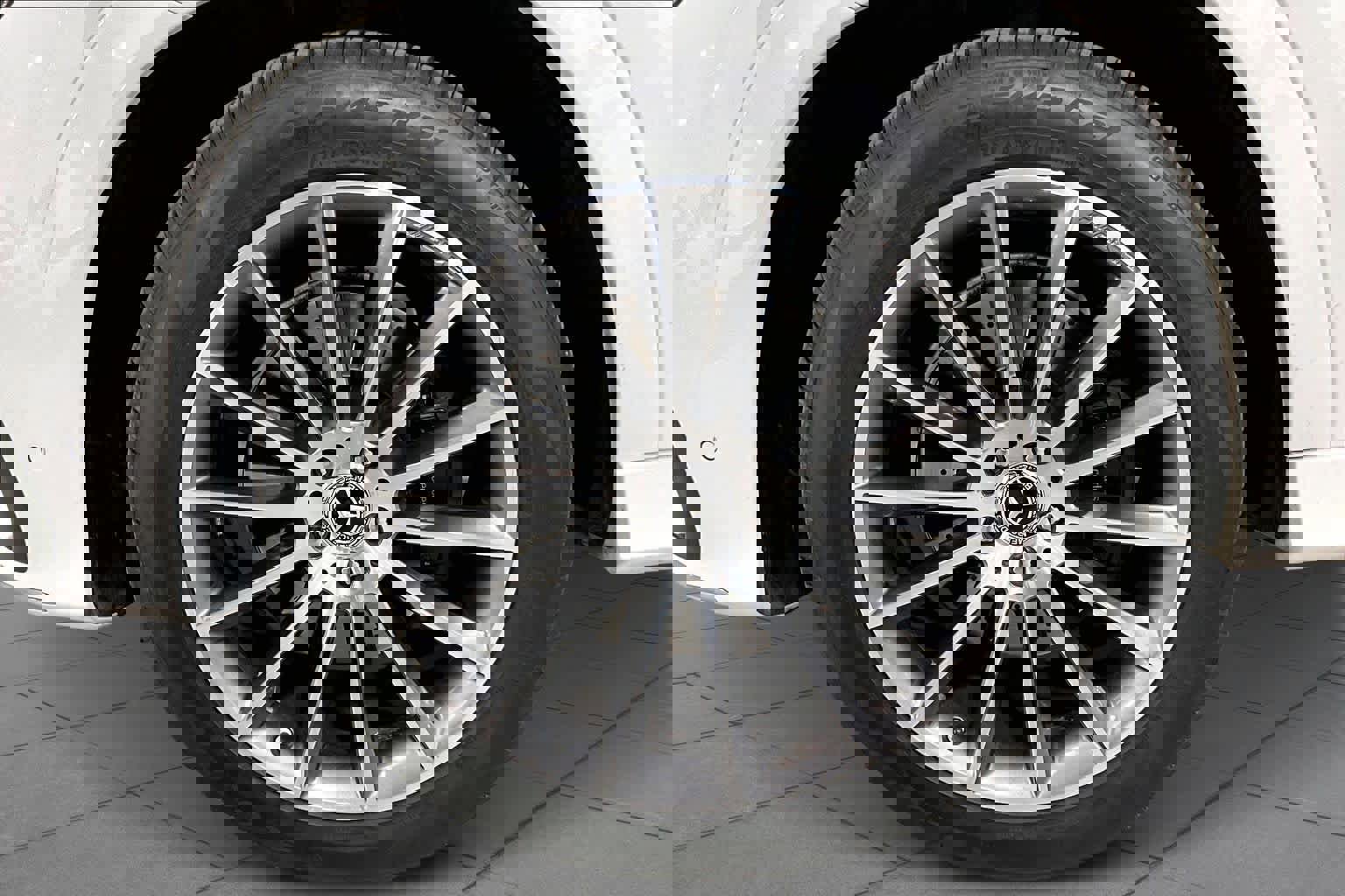 Used 2025 Mercedes-Benz GLE 450 4MATIC Coupe image 10