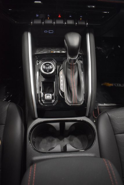 Used 2023 Chevrolet Colorado Z71 w/ Z71 Convenience Package 2 AWD/4WD image 27