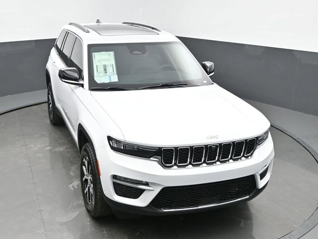 New 2025 Jeep Grand Cherokee Limited w/ Luxury Tech Group II image 45