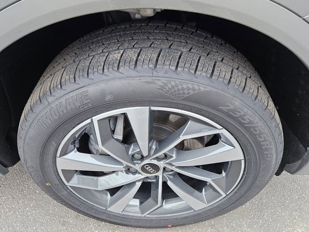 Used 2023 Audi Q5 2.0T Premium Plus image 10