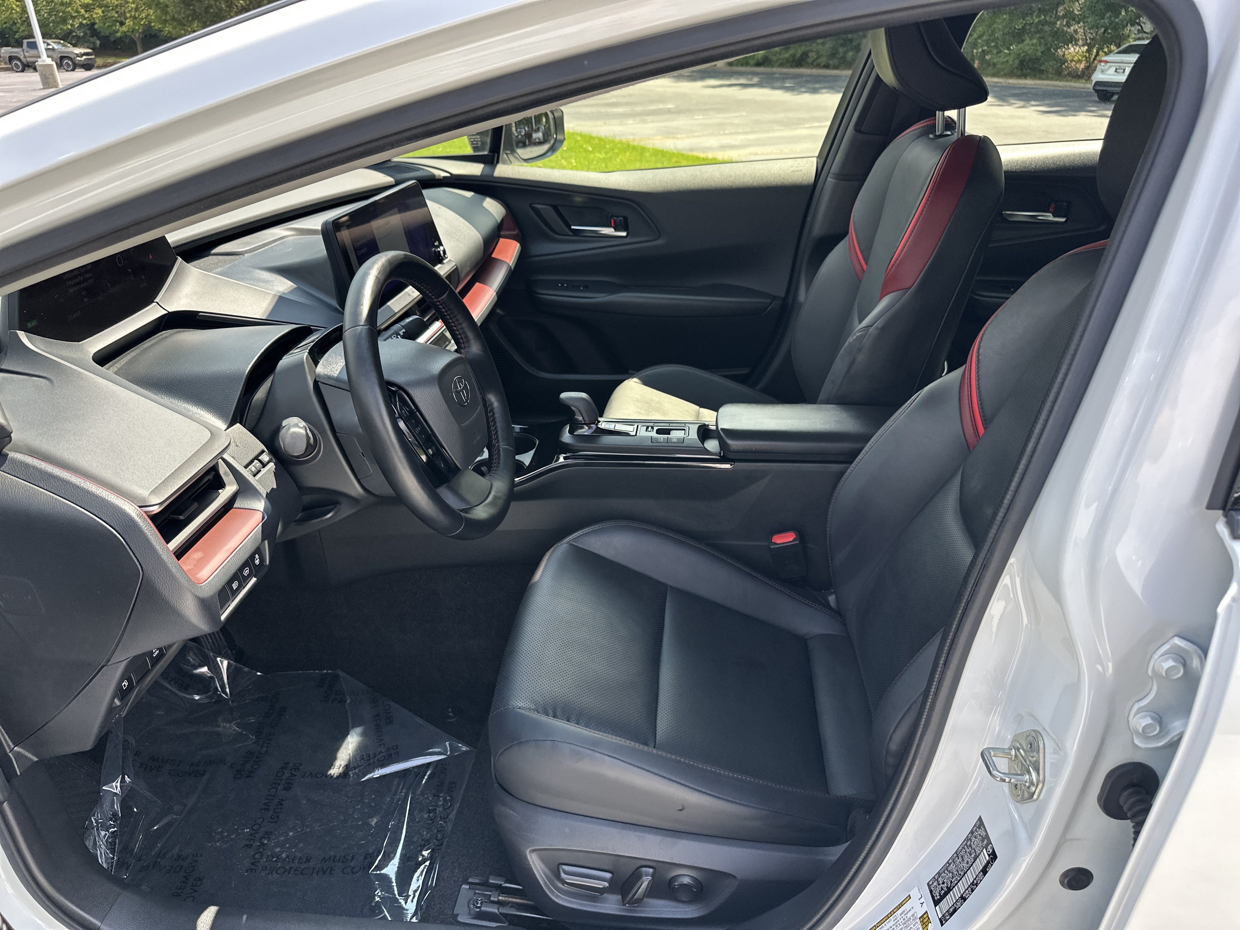 Certified 2023 Toyota Prius Prime FWD image 16
