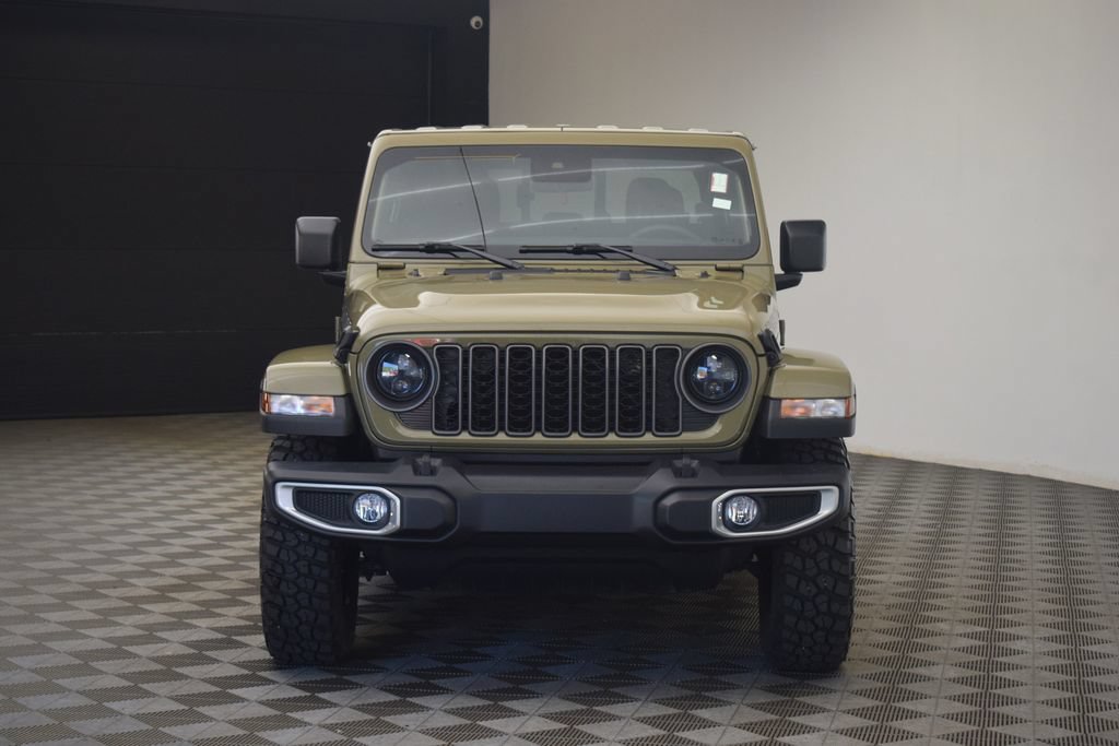 Used 2025 Jeep Gladiator Sport AWD/4WD image 21