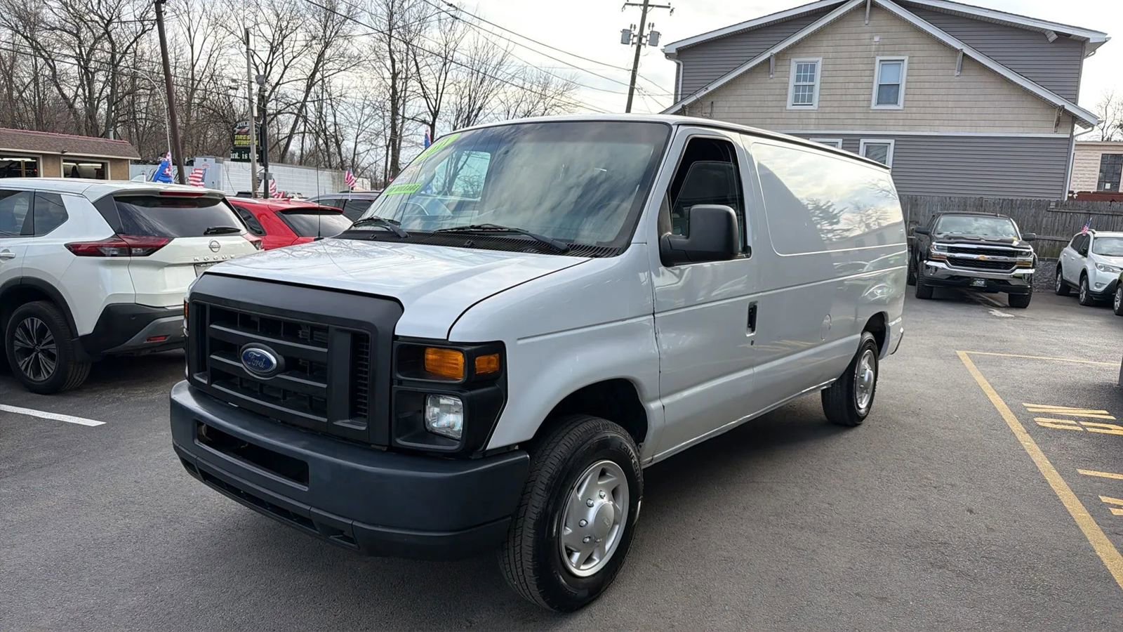 Used 2011 Ford E-150 and Econoline 150 w/ PWR Group RWD image 3