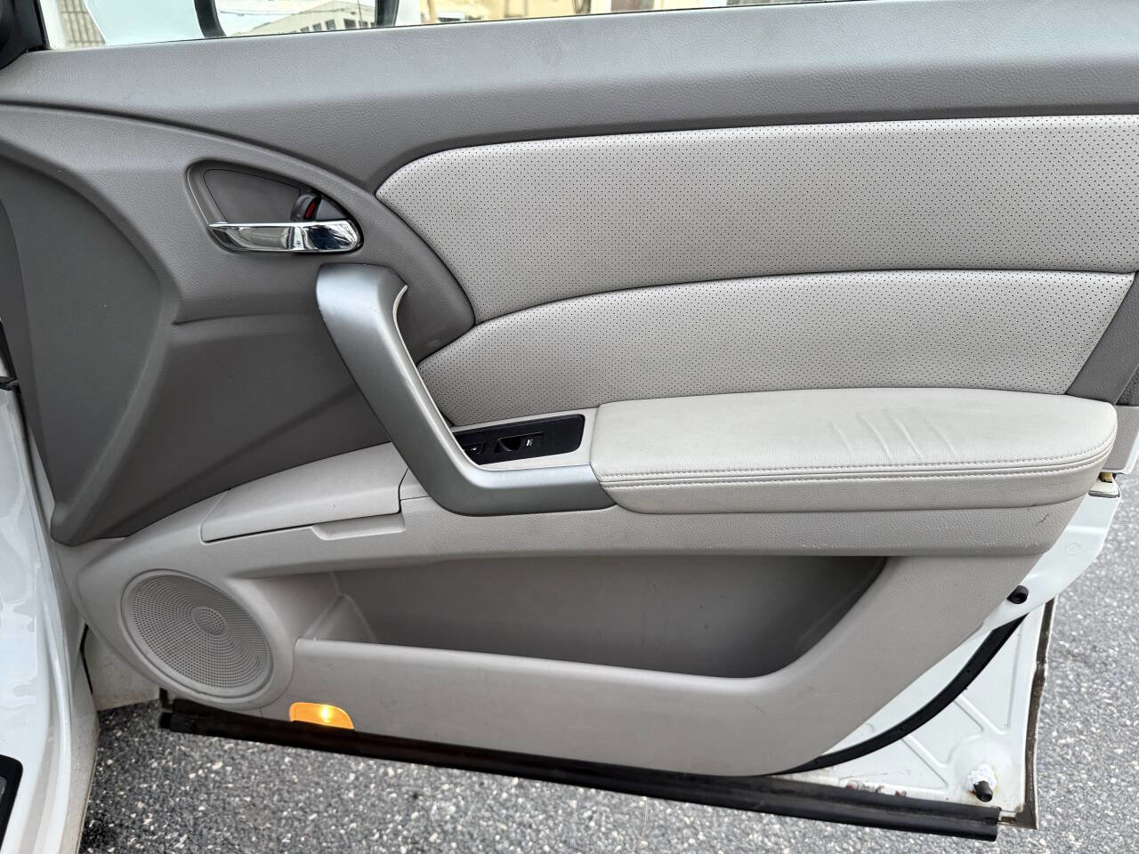 Used 2010 Acura RDX SH-AWD image 21