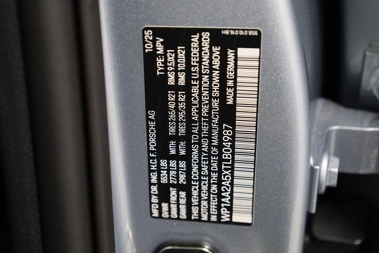 New 2026 Porsche Macan image 44