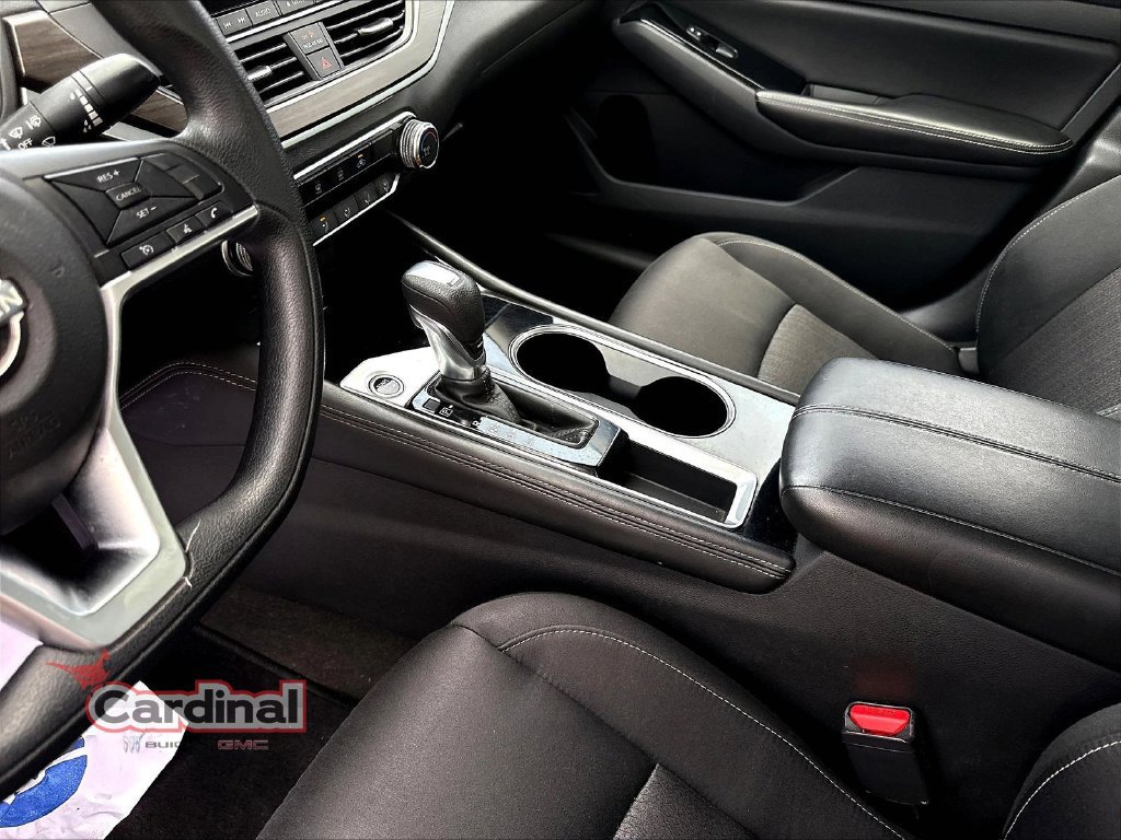 Used 2023 Nissan Altima 2.5 SV FWD image 19