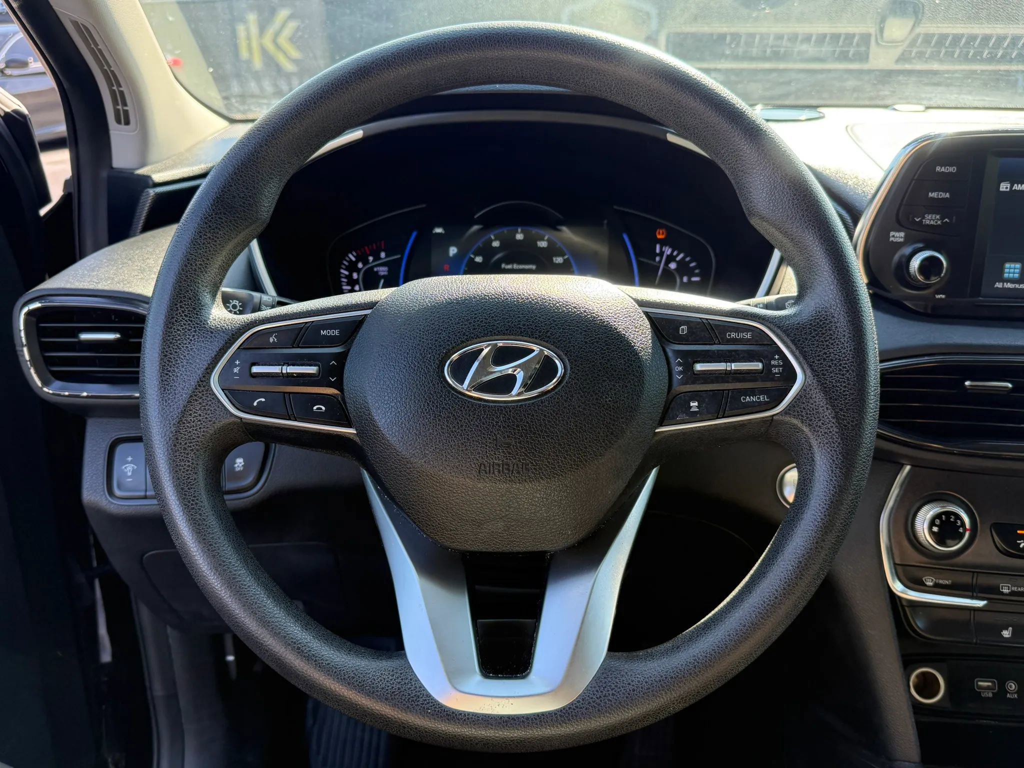 Used 2020 Hyundai Santa Fe SEL FWD image 8