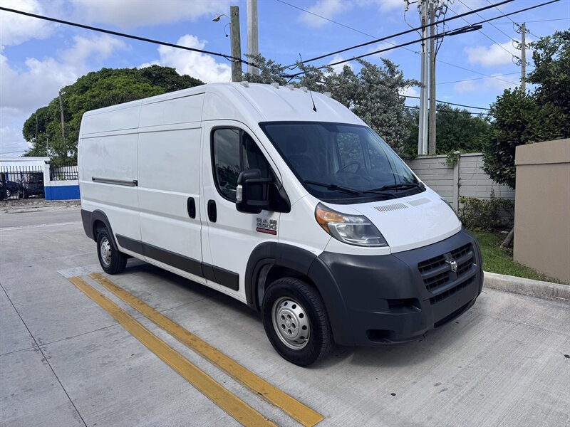 Used 2017 RAM ProMaster 2500 FWD image 3