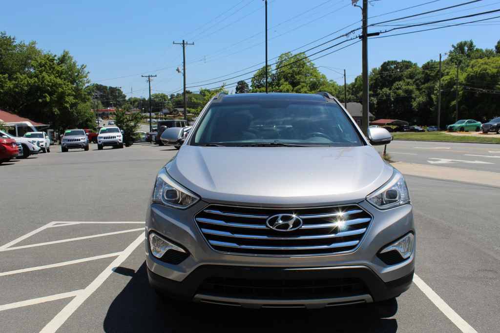 Used 2015 Hyundai Santa Fe Limited w/ Option Group 04 AWD/4WD image 2