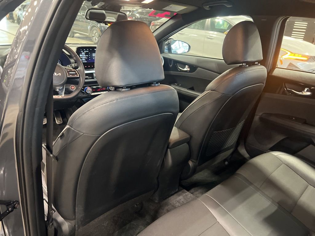 Certified 2024 Kia Forte GT-Line image 9