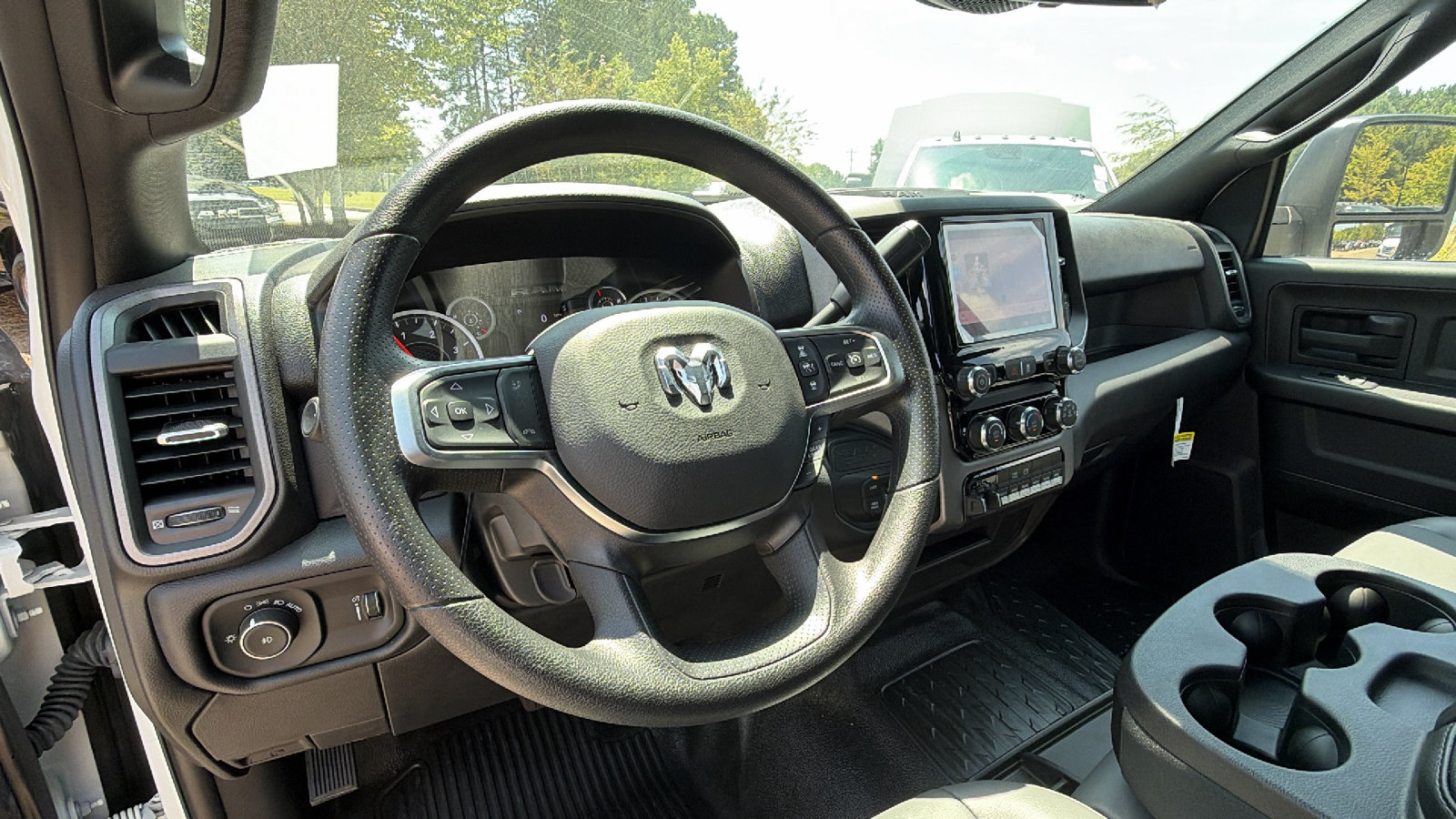 New 2026 RAM 4500 Tradesman AWD/4WD image 21