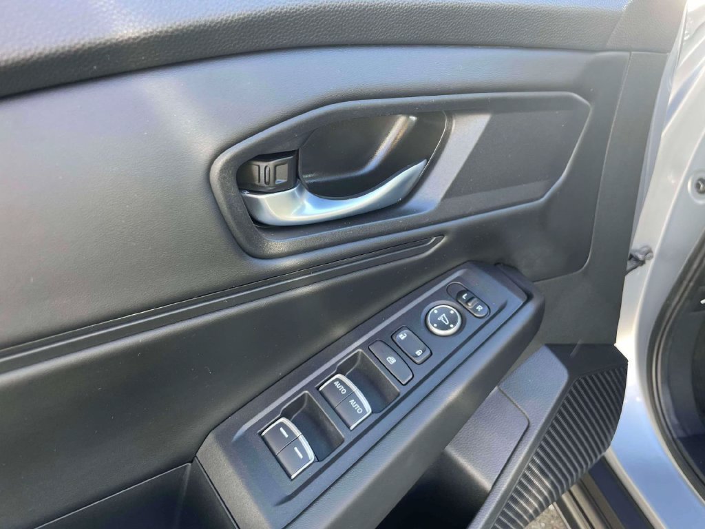 Used 2024 Honda Accord EX image 18