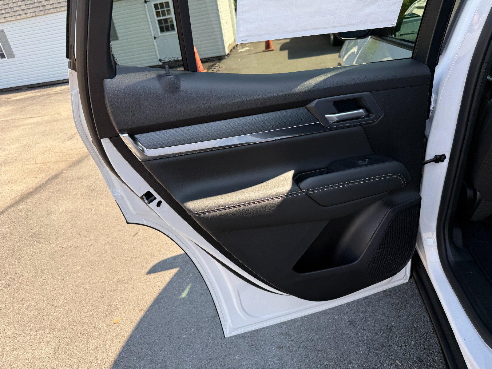 New 2027 GMC Terrain Elevation AWD/4WD image 17