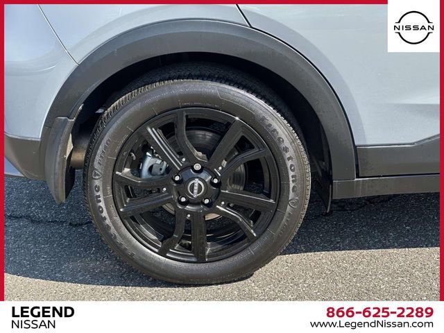Used 2023 Nissan Kicks SR w/ SR Premium Package image 11