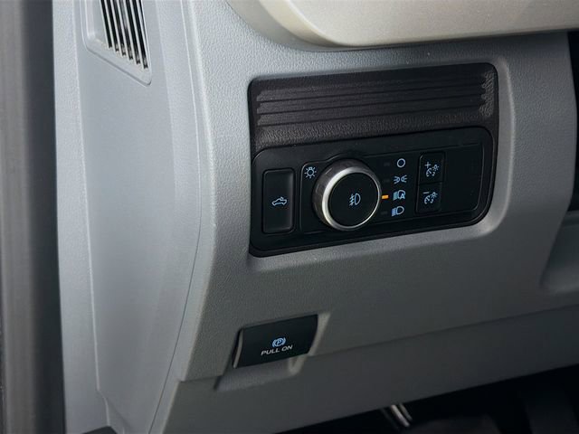 Used 2024 Ford F250 XLT image 12