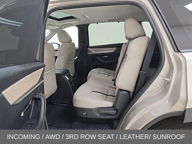 Used 2024 MAZDA CX-90 Plug-In Hybrid w/ Preferred AWD/4WD image 8