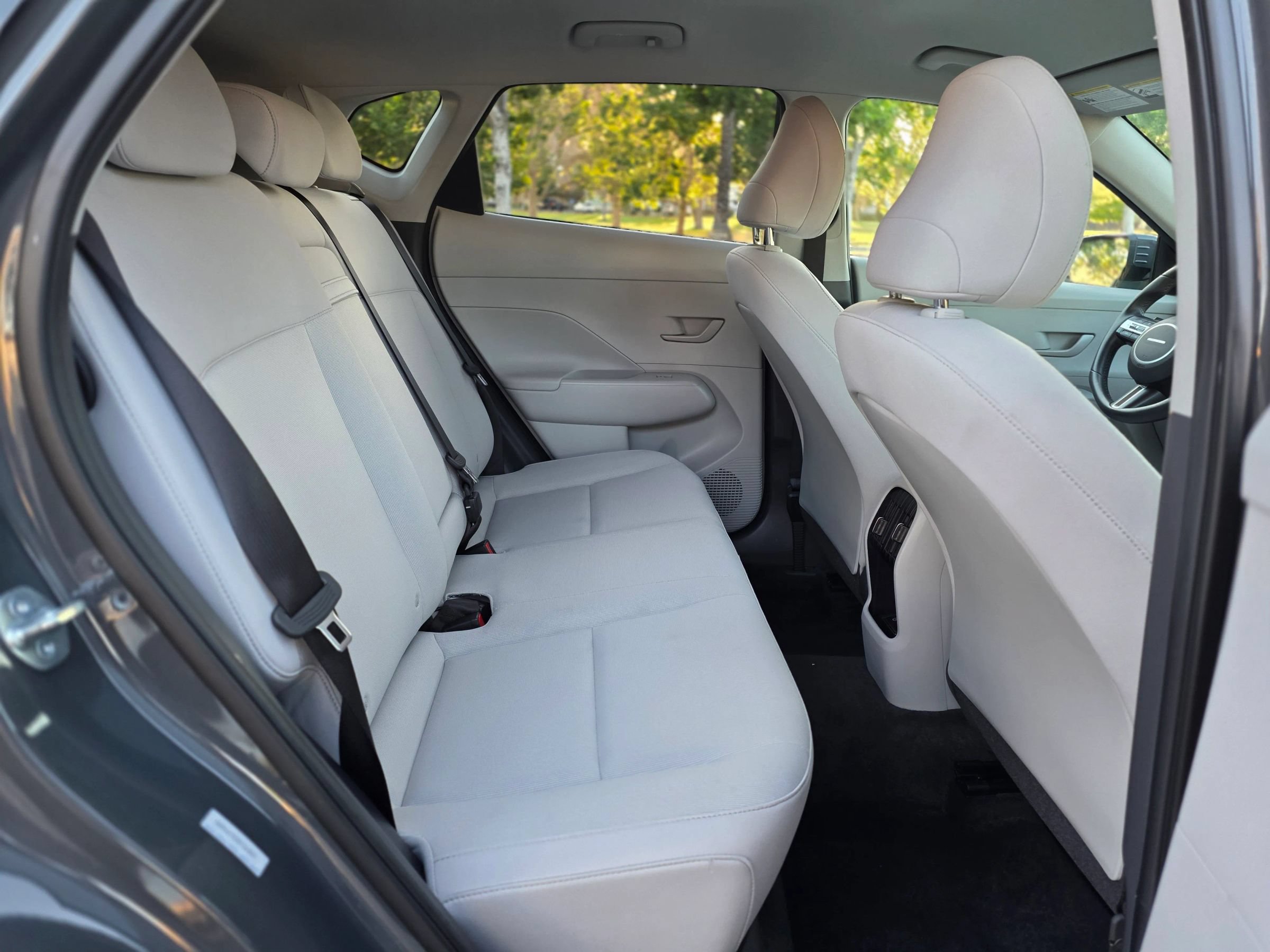 Used 2025 Hyundai Kona SEL AWD/4WD image 13