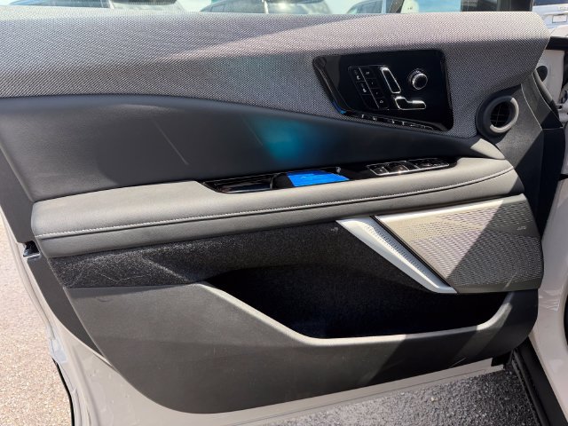 New 2027 Cadillac Optiq Luxury RWD image 11