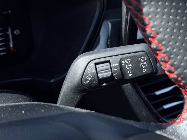Used 2024 Ford Escape ST-Line w/ Tech Pack #1 AWD/4WD image 33