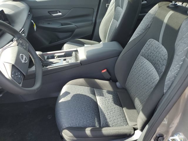 New 2026 Nissan Sentra SV w/ SV Convenience Package FWD image 16