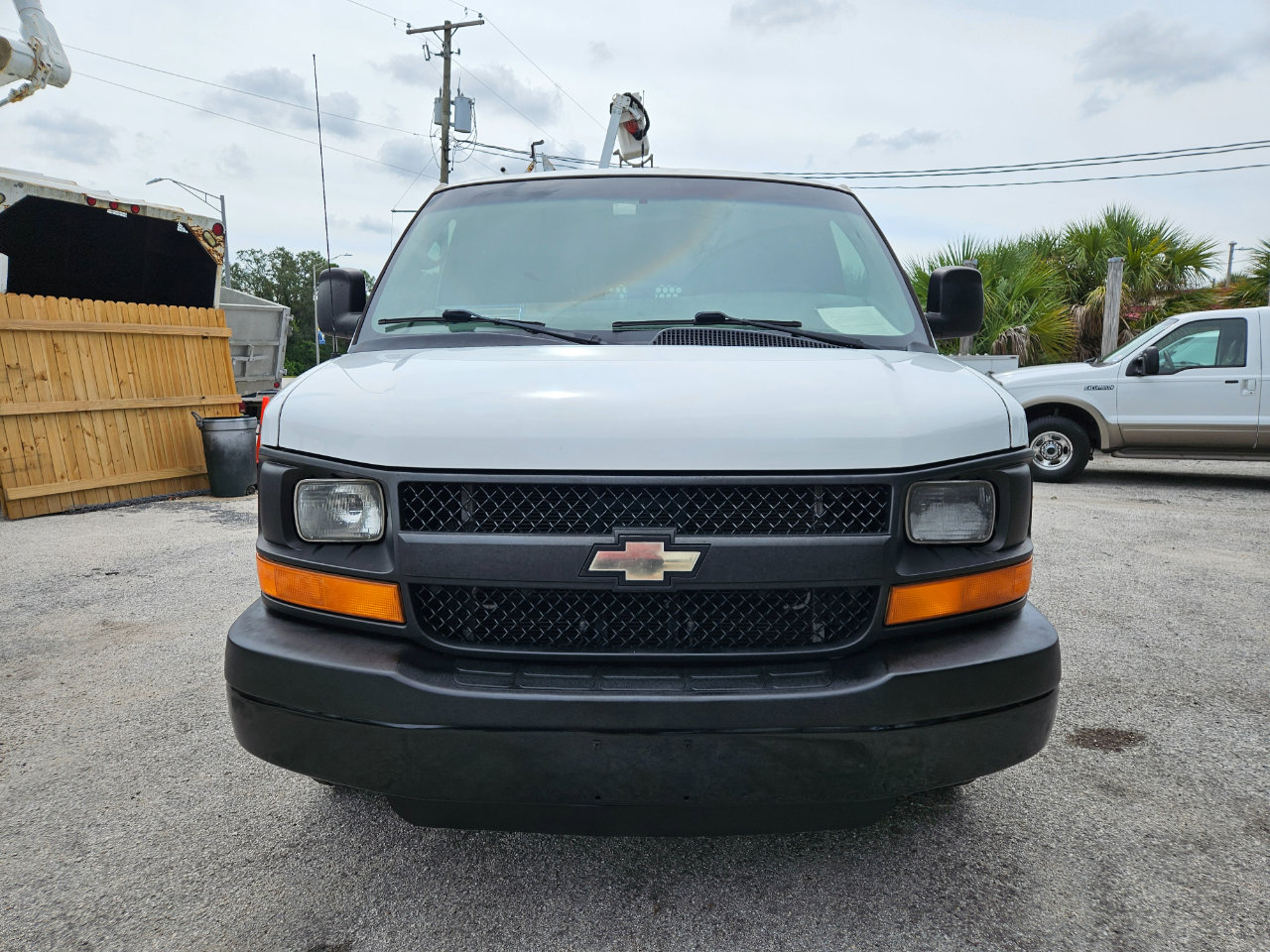 Used 2014 Chevrolet Express 2500 image 5