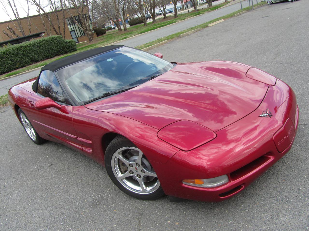 Used 2001 Chevrolet Corvette Convertible w/ Preferred Equipment Group2 image 12