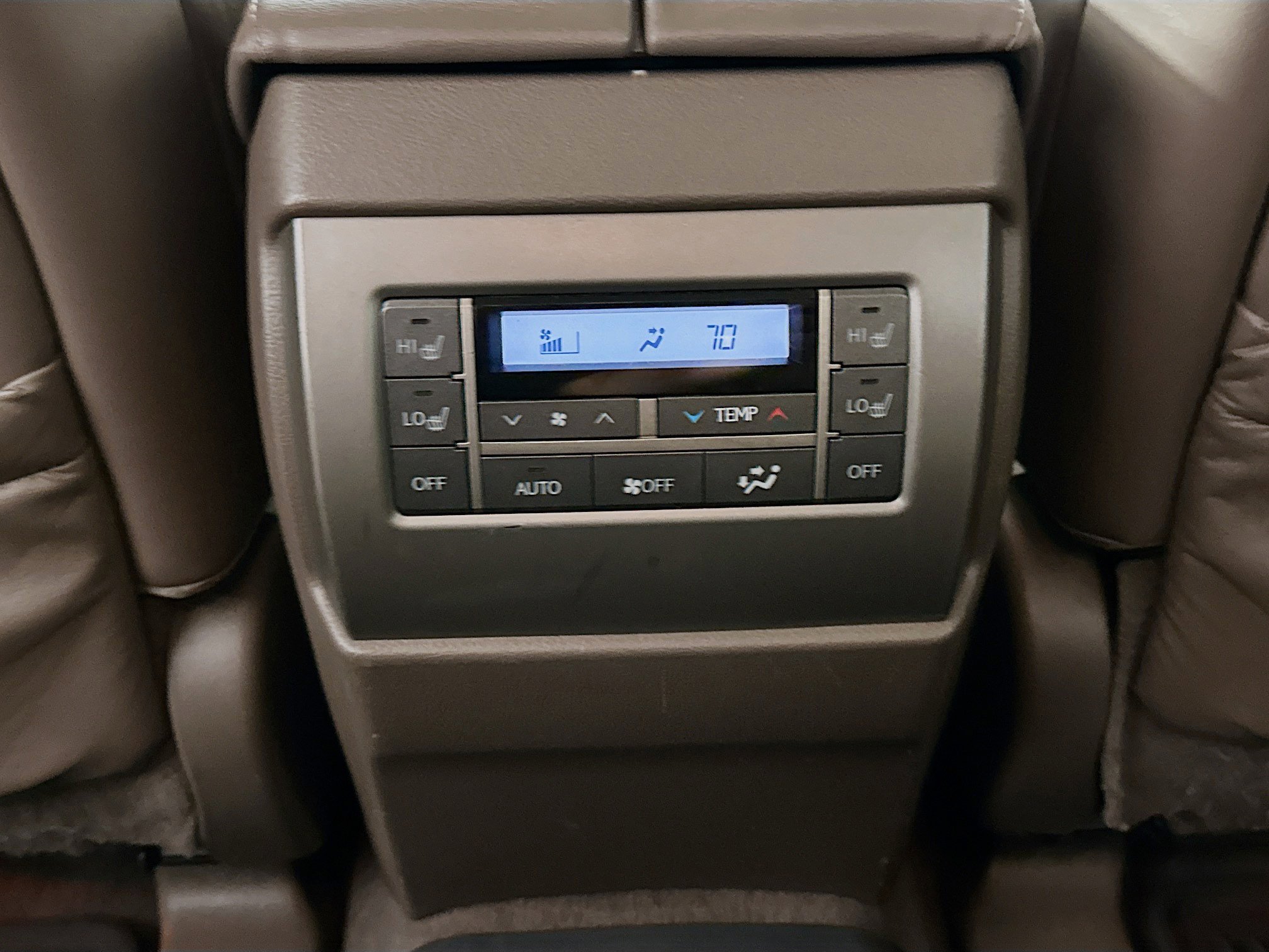 Used 2016 Lexus GX 460 w/ Premium Package AWD/4WD image 28