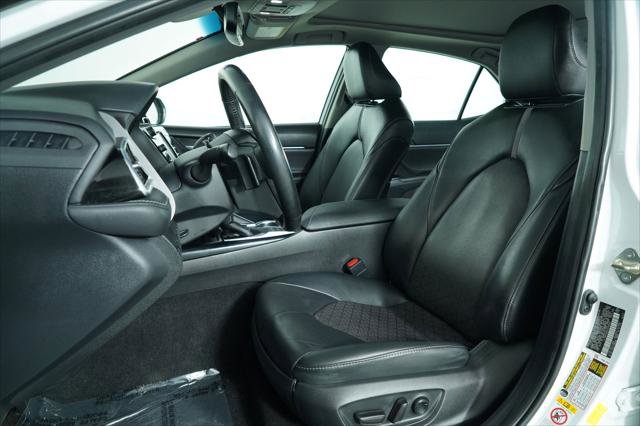 Used 2018 Toyota Camry XSE FWD image 27