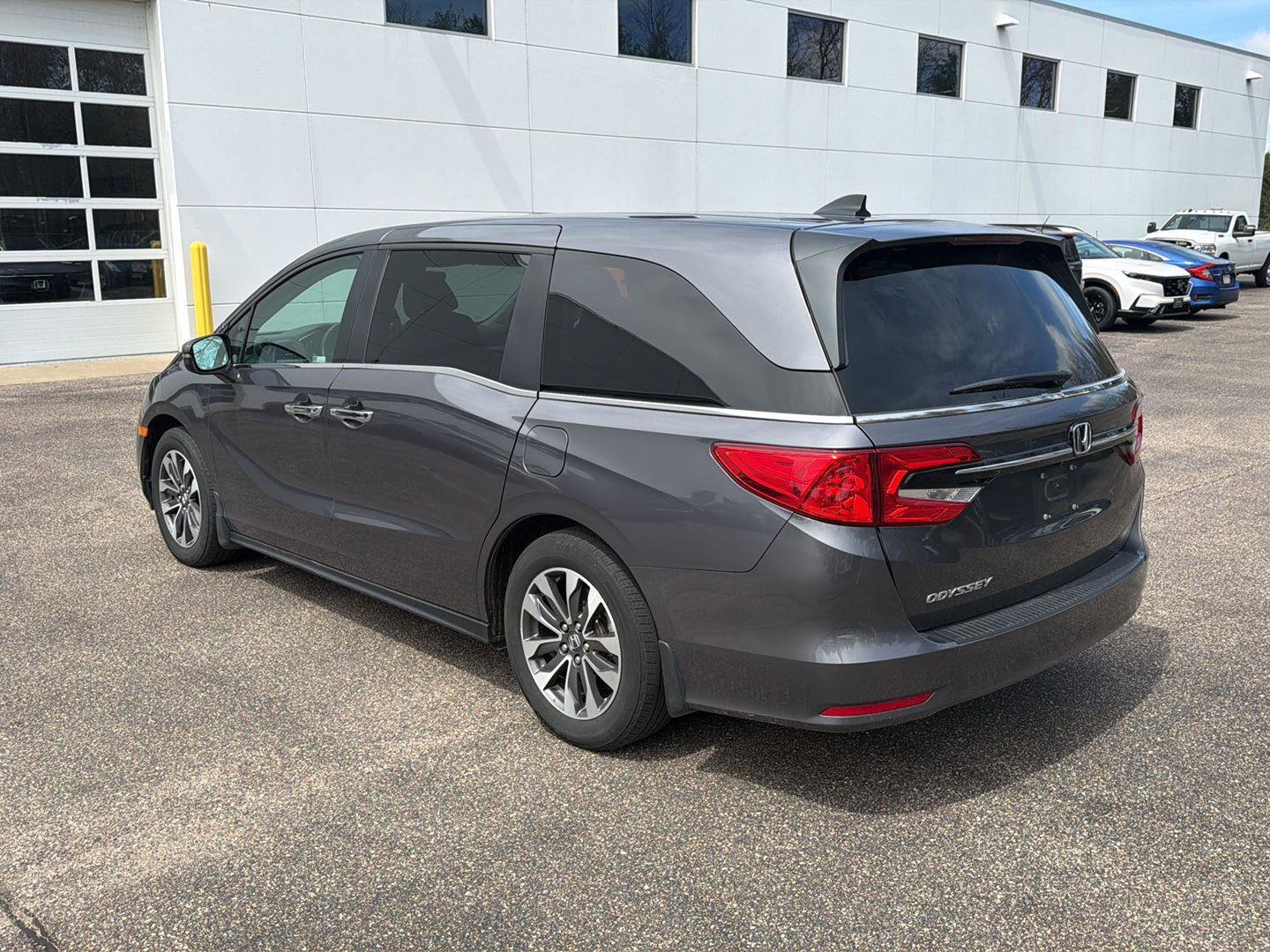 Used 2023 Honda Odyssey EX-L image 8