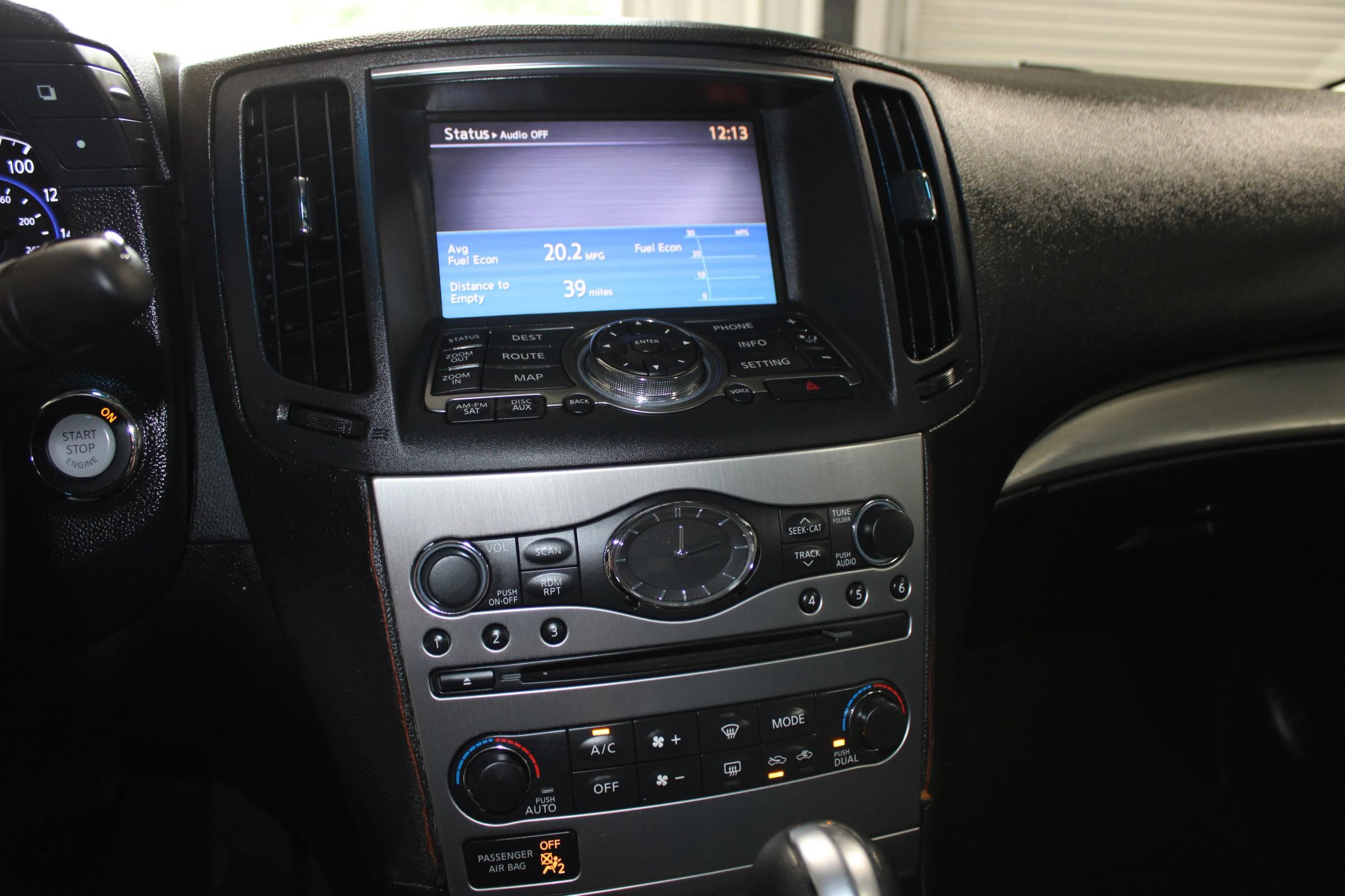 Used 2011 INFINITI G37 Journey w/ Premium Pkg RWD image 13