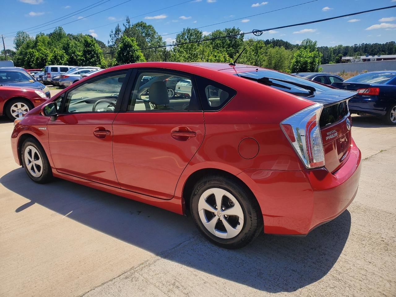 Used 2015 Toyota Prius Two FWD image 12