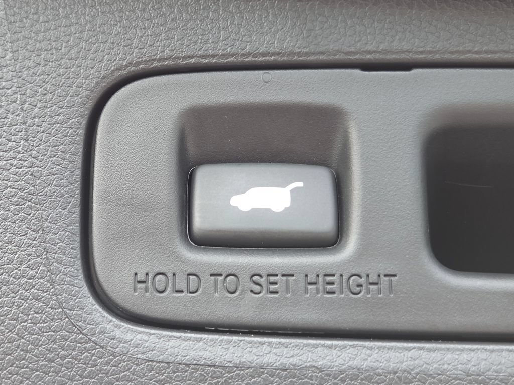 Certified 2025 Honda CR-V Sport Touring image 31