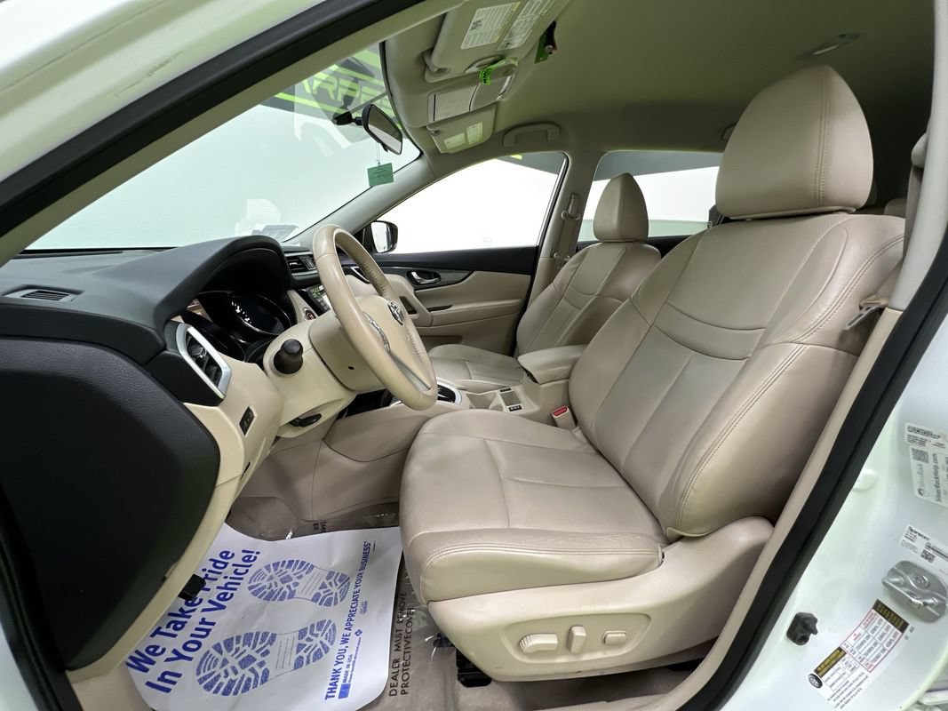Used 2015 Nissan Rogue SL FWD image 17