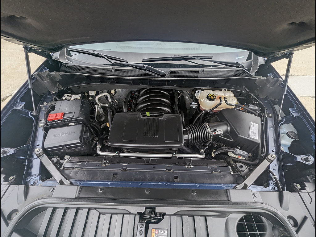 Used 2019 Chevrolet Silverado 1500 LT w/ All-Star Edition AWD/4WD image 19