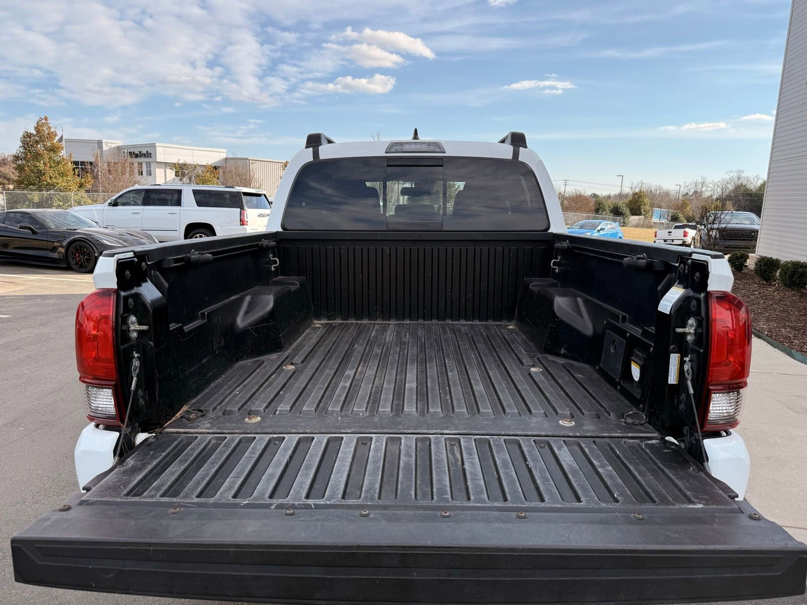 Used 2019 Toyota Tacoma TRD Off-Road image 52