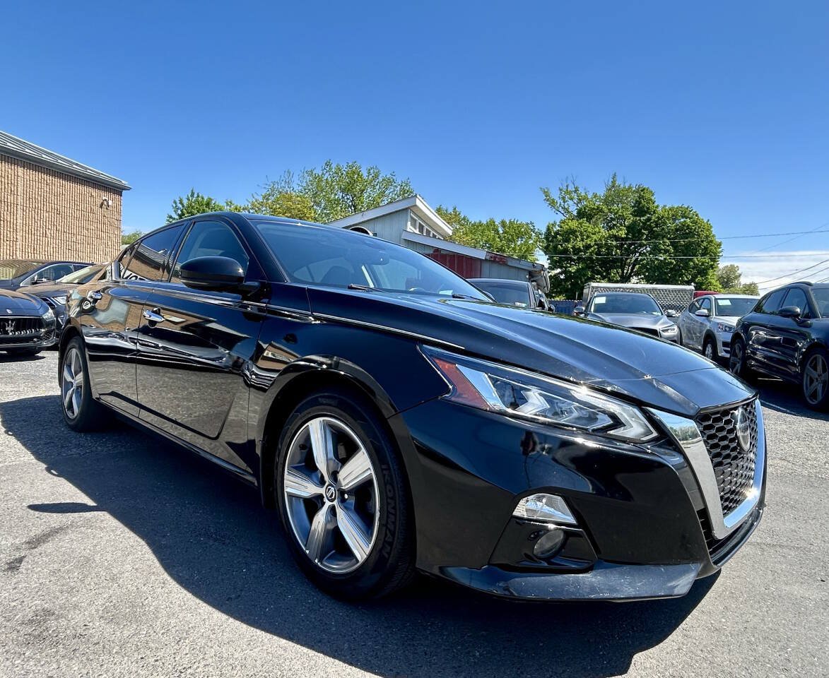 Used 2019 Nissan Altima 2.5 SV FWD image 9