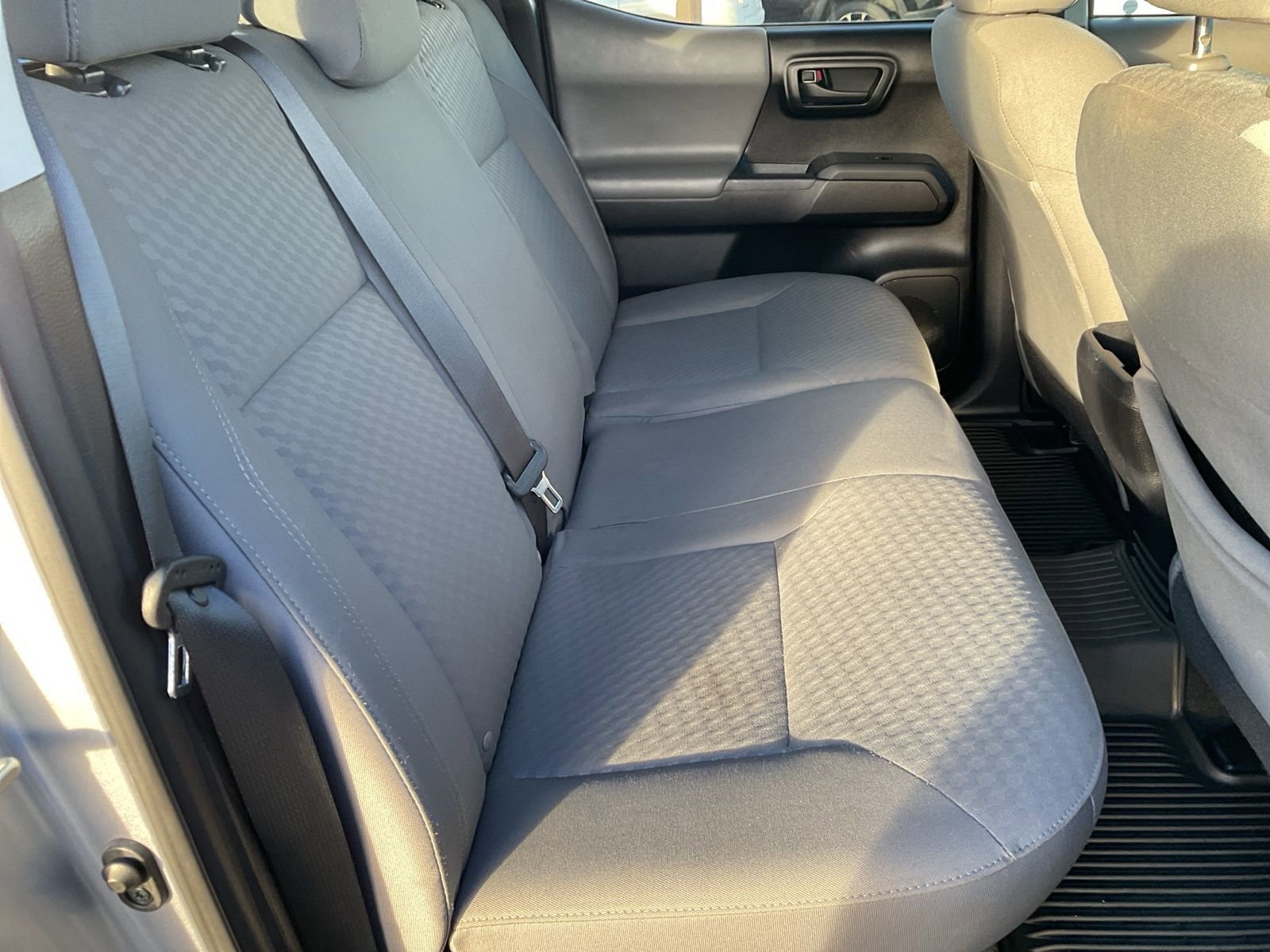Used 2020 Toyota Tacoma SR image 26
