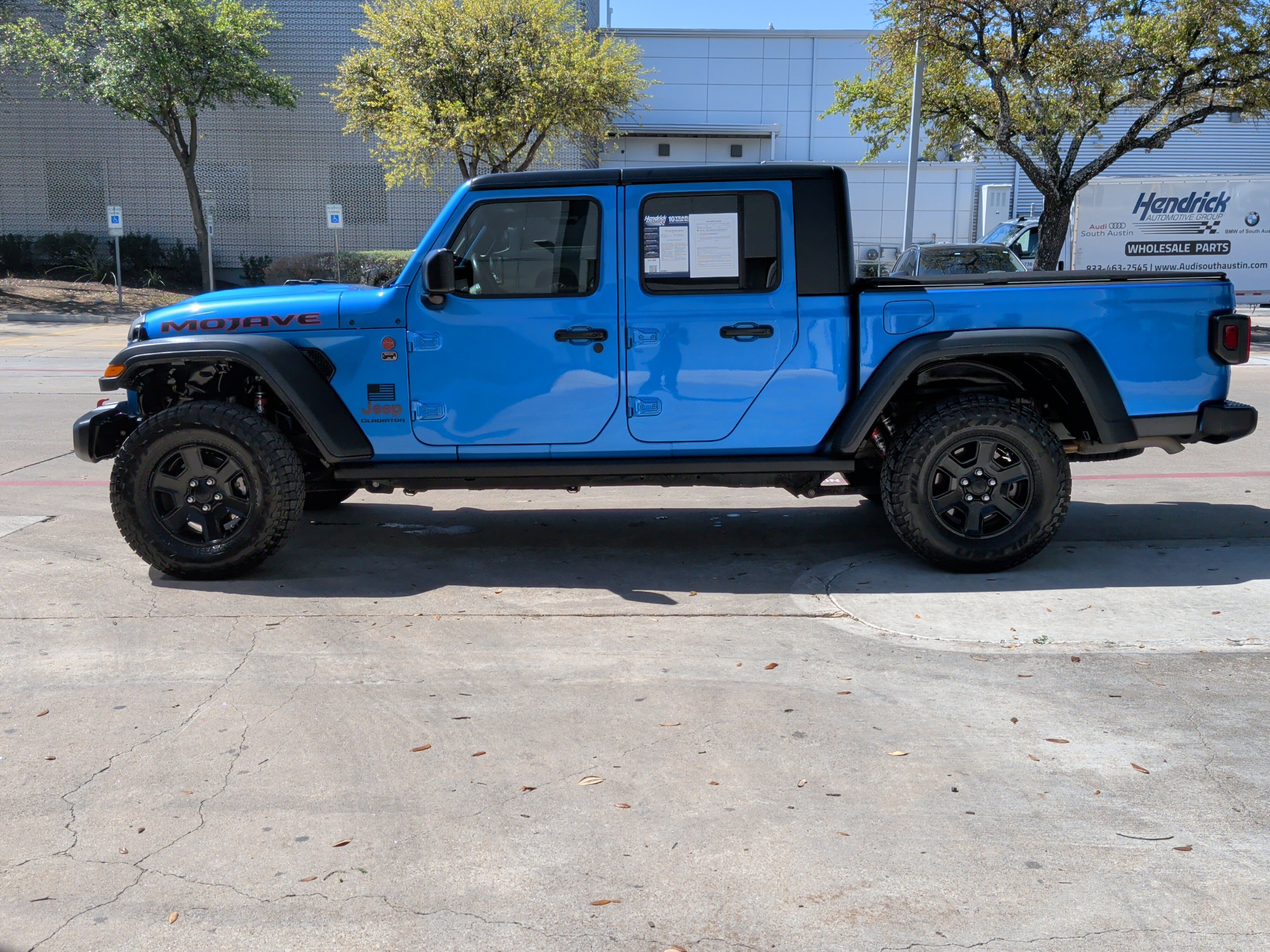 Used 2022 Jeep Gladiator Mojave image 6