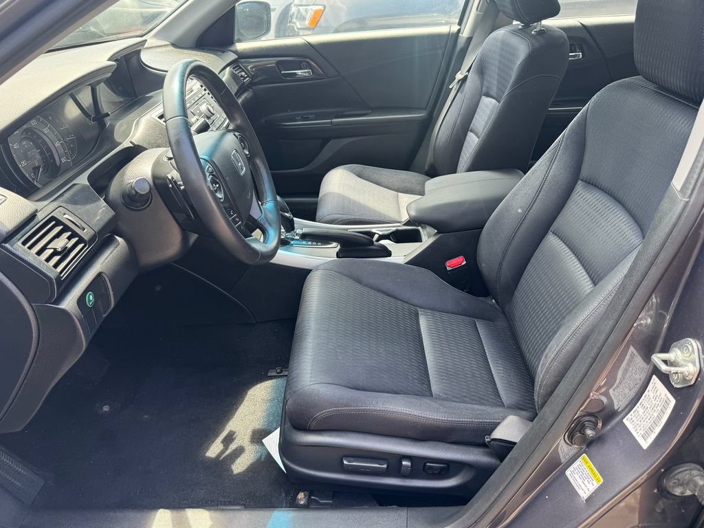 Used 2013 Honda Accord Sport image 25