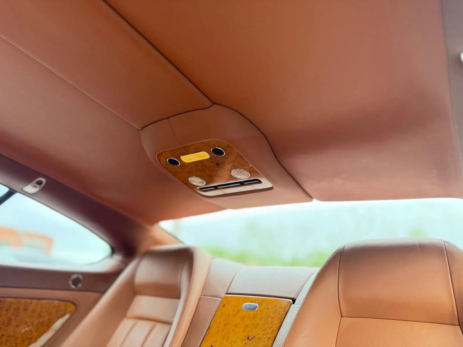 Used 2005 Bentley Continental GT AWD/4WD image 32