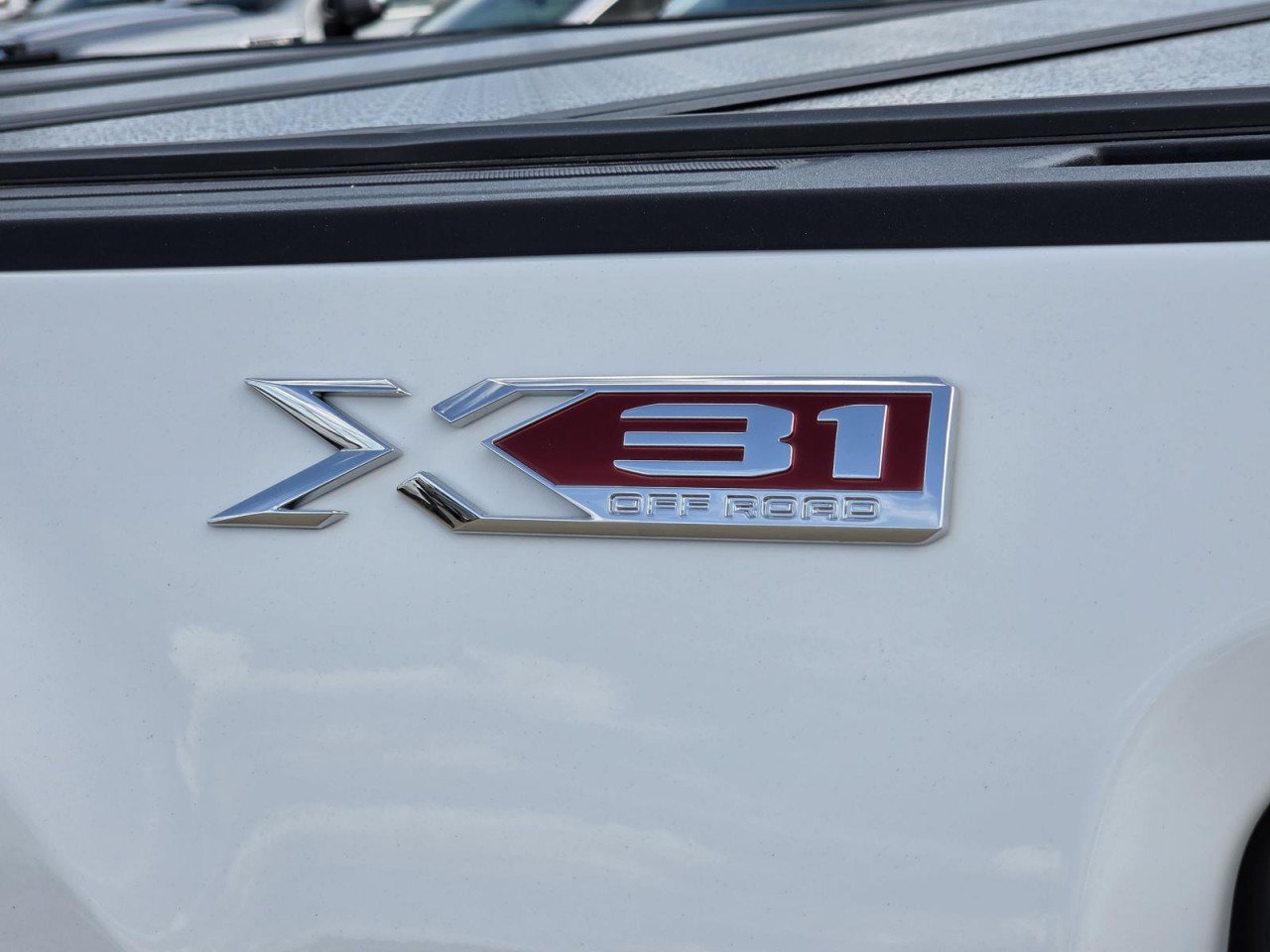 Used 2026 GMC Sierra 2500 SLT w/ Texas SLT Premium Package AWD/4WD image 8
