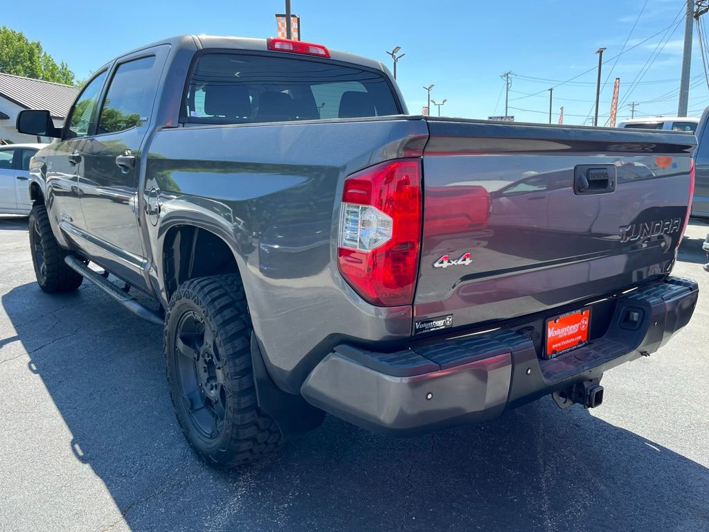 Used 2017 Toyota Tundra SR5 w/ SR5 Upgrade Package AWD/4WD image 6