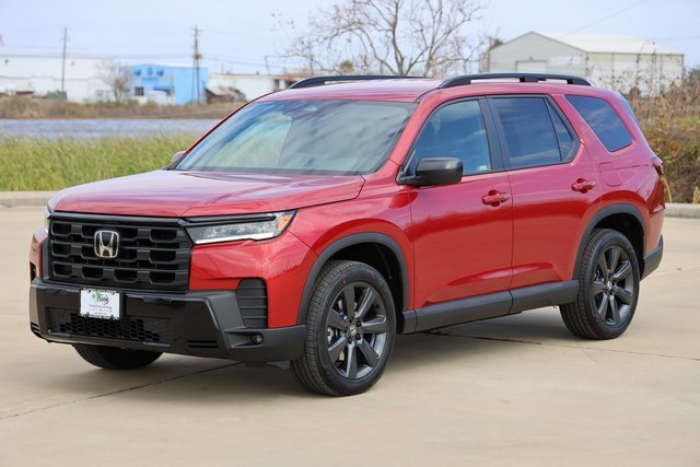 New 2026 Honda Pilot Sport image 3