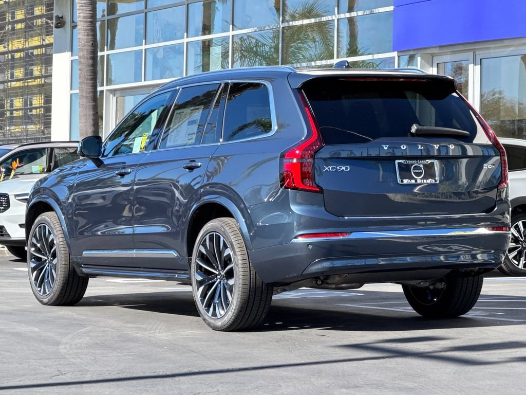 New 2026 Volvo XC90 B6 Plus w/ Protection Package Premier AWD/4WD image 3