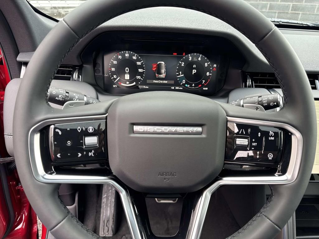 New 2026 Land Rover Discovery Sport Landmark image 25