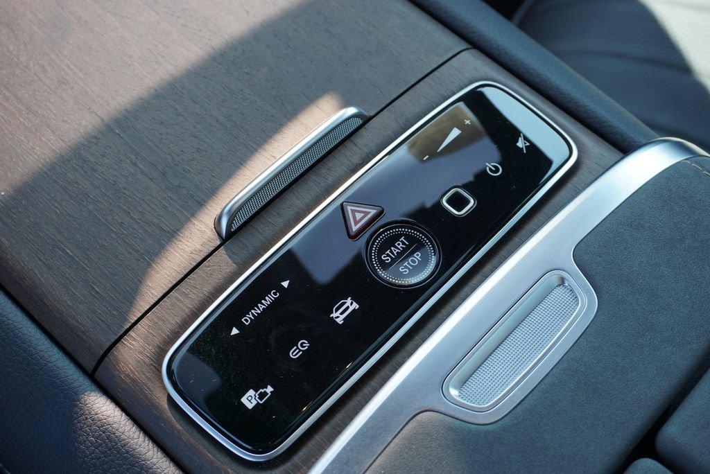 Certified 2023 Mercedes-Benz EQS 580 4MATIC Sedan image 35